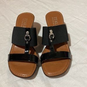 COPY - Italian shoes makes size 6 wedges
